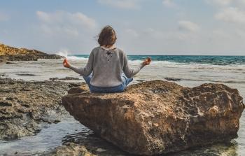 Zu sehen ist das Beitragsbild 6 zum Beitrag mit dem Thema: Wie Achtsamkeit Ihre Stressbewältigung unterstützt